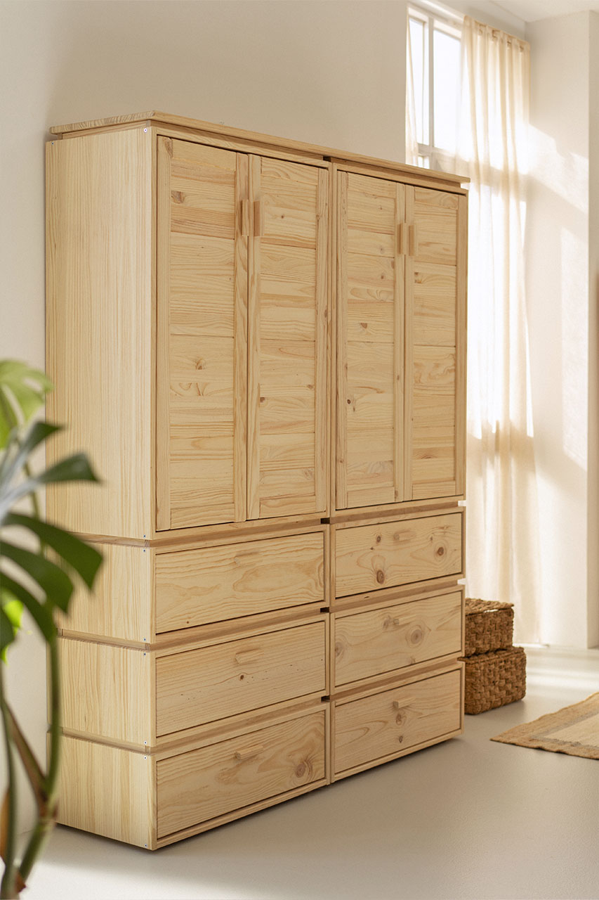 Imagen de ambiente 2 para:Armario alto ropero de madera natural con cajones